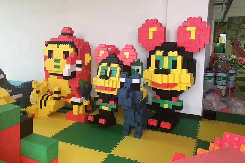 TOYS